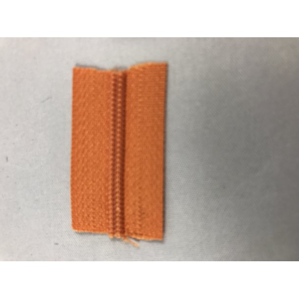 Farve 8, Orange