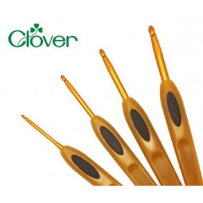 Clover Reflections Crochet Hook Gift Set Small REDUCED